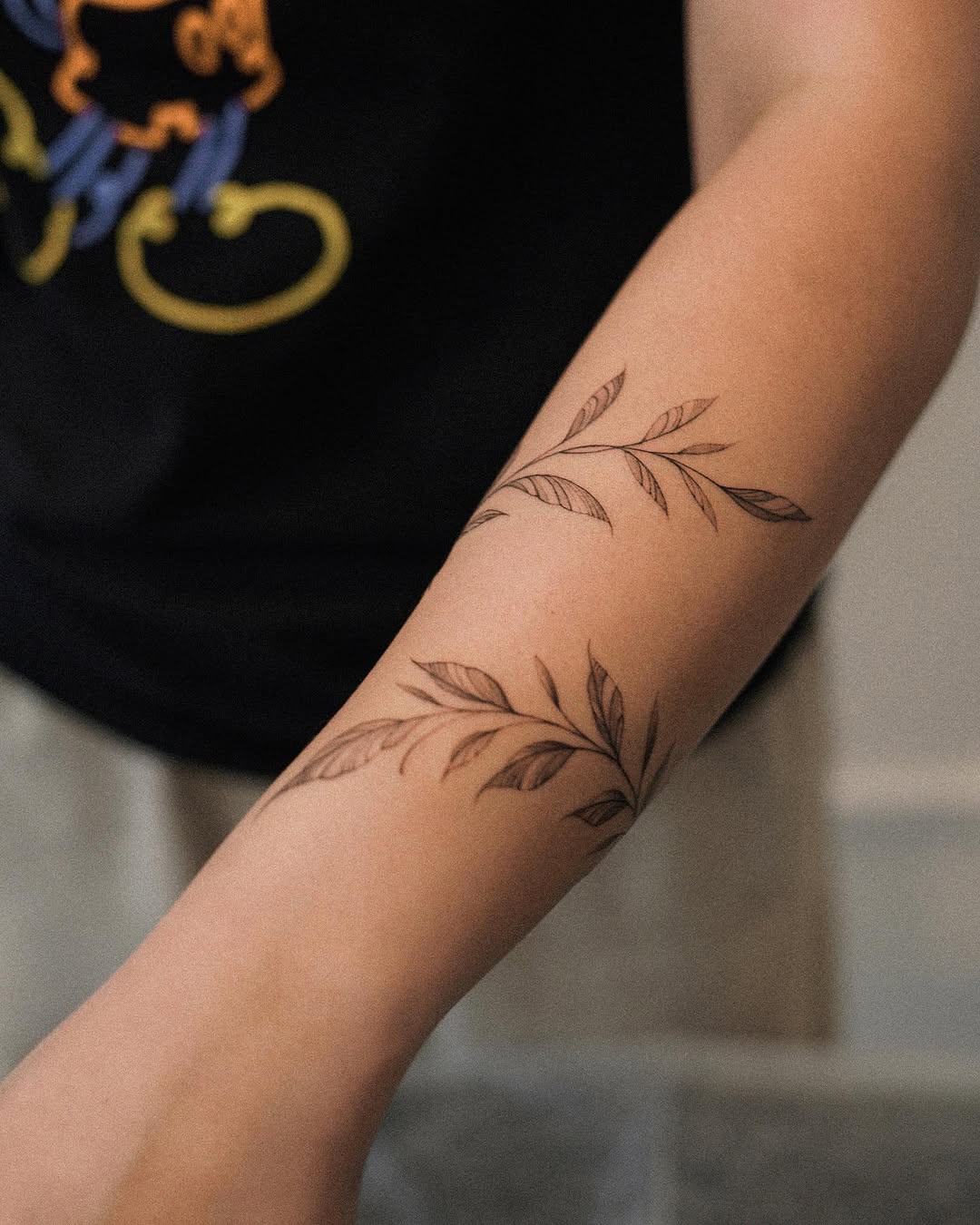 Fine line tattoo detail